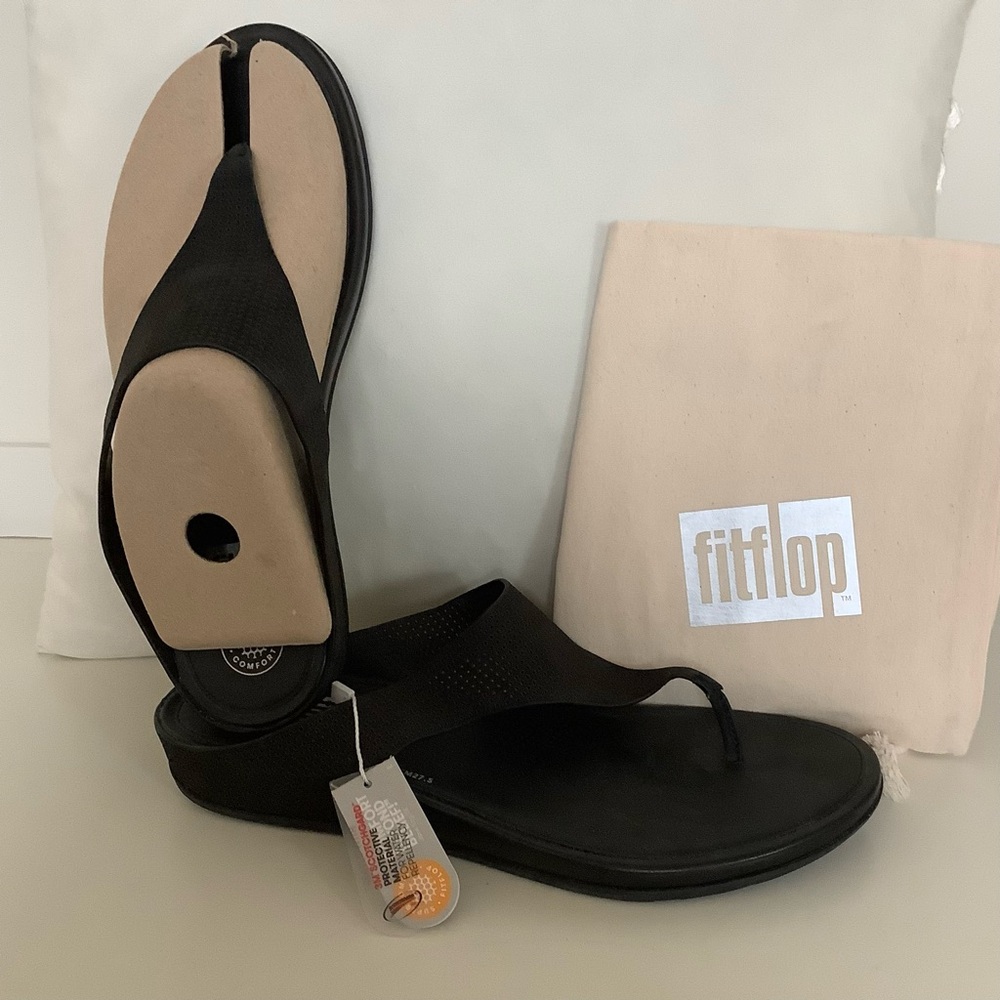 NEW Fitflop Sandals
